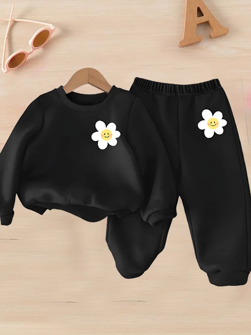 A Cartoon Printed Hoodie Set For Girls, A Casual Round-Neck Sweatshirt, Fashionable For Autumn And Winter, And Comfortable To We